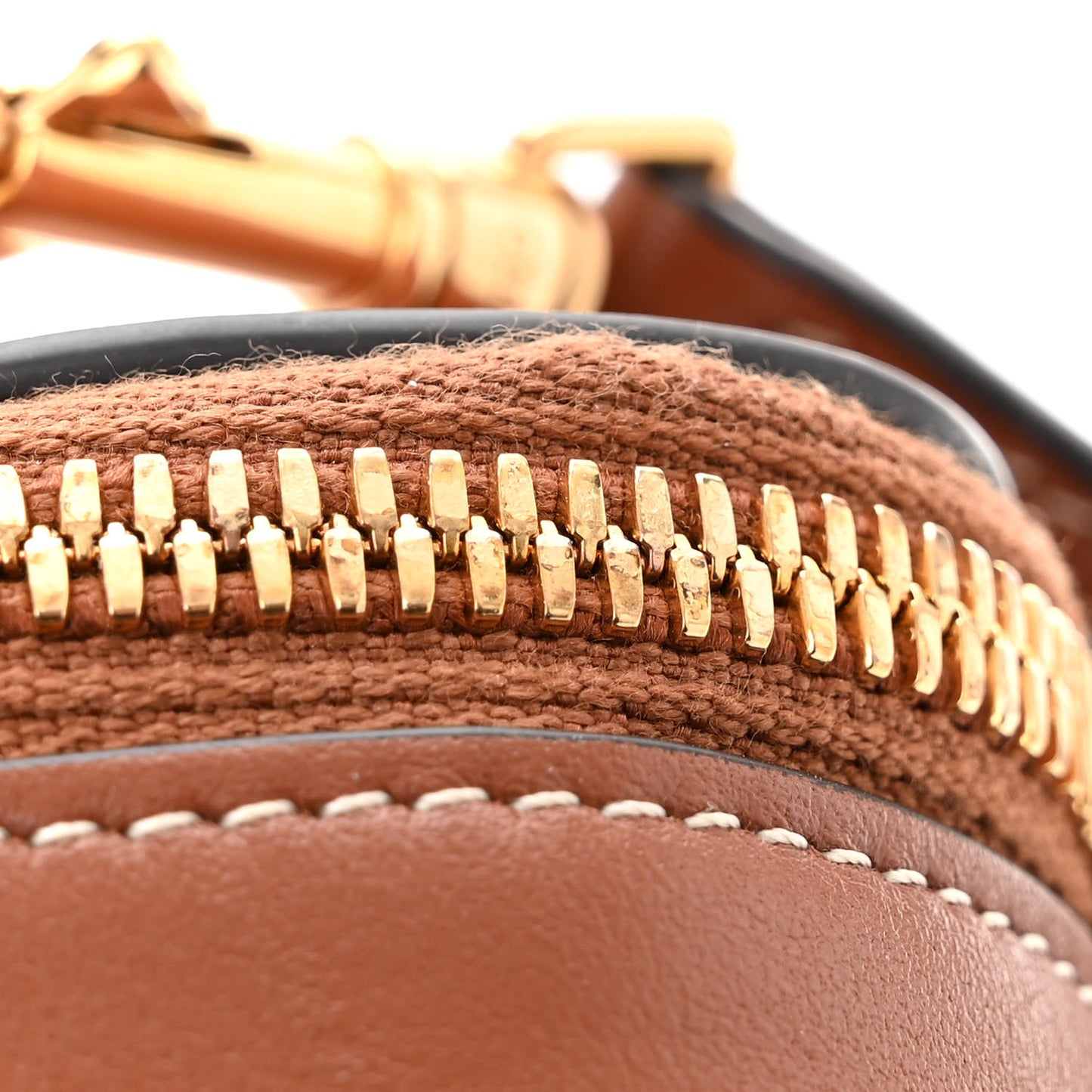 Smooth Calfskin Cuir Triomphe Mini Vanity Case Tan