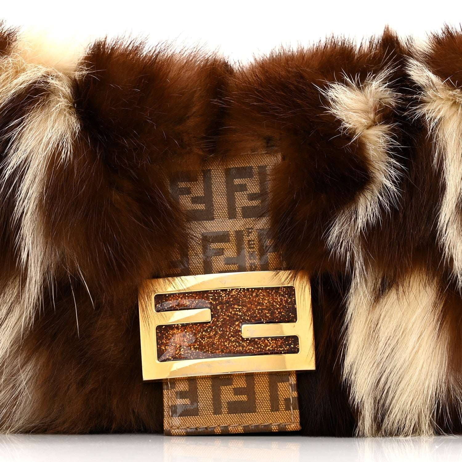 Fendi Vinyl Zucchino Skunk Fur Baguette Tobacco Multicolor 1235237