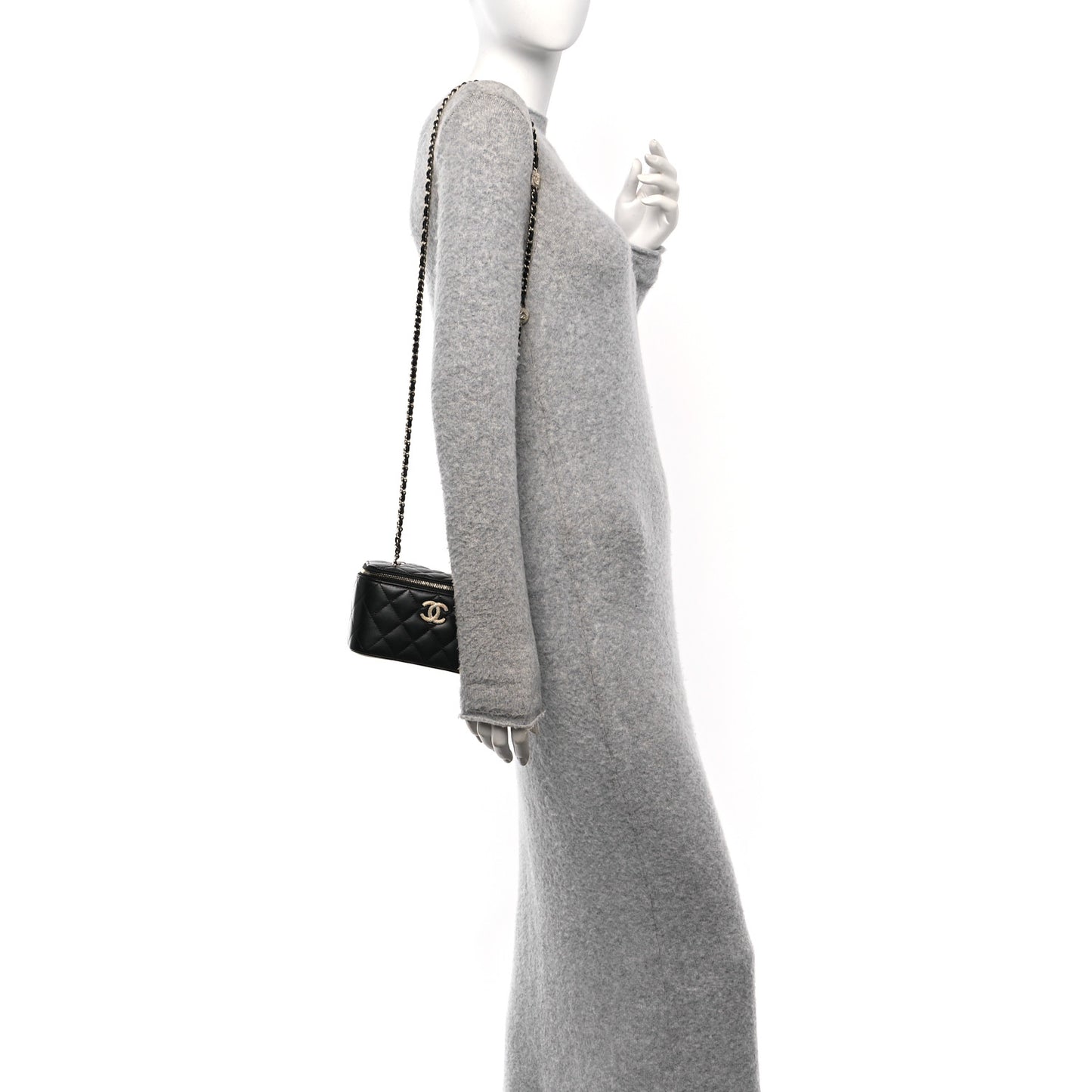 Lambskin Quilted Small Vanity Case With Chain Black