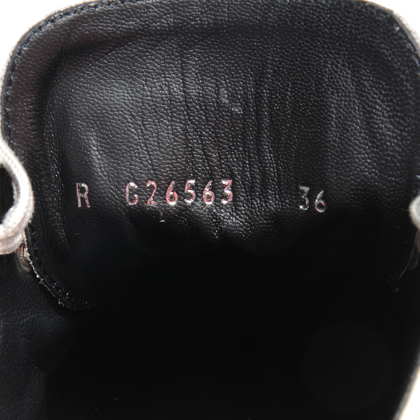 Caviar Quilted CC Sneakers 36 White