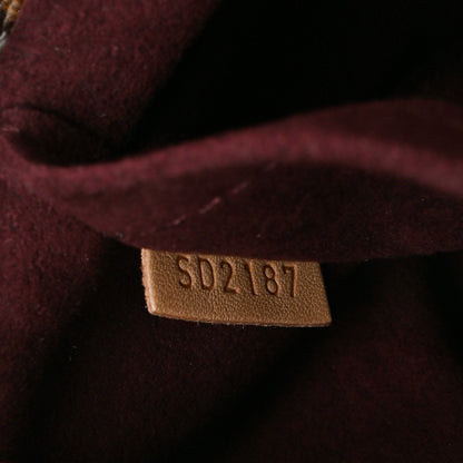 Louis Vuitton Monogram Montaigne BB 7 of 10