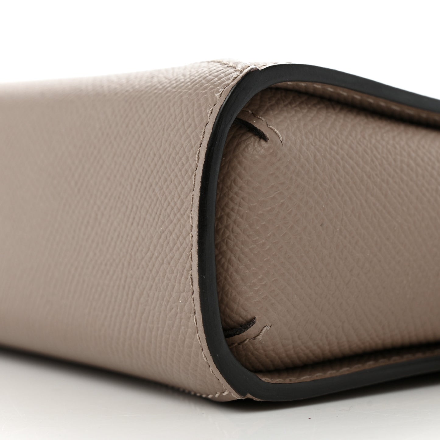 Taurillon Gabrielle Reporter Shoulder Bag Tourterelle