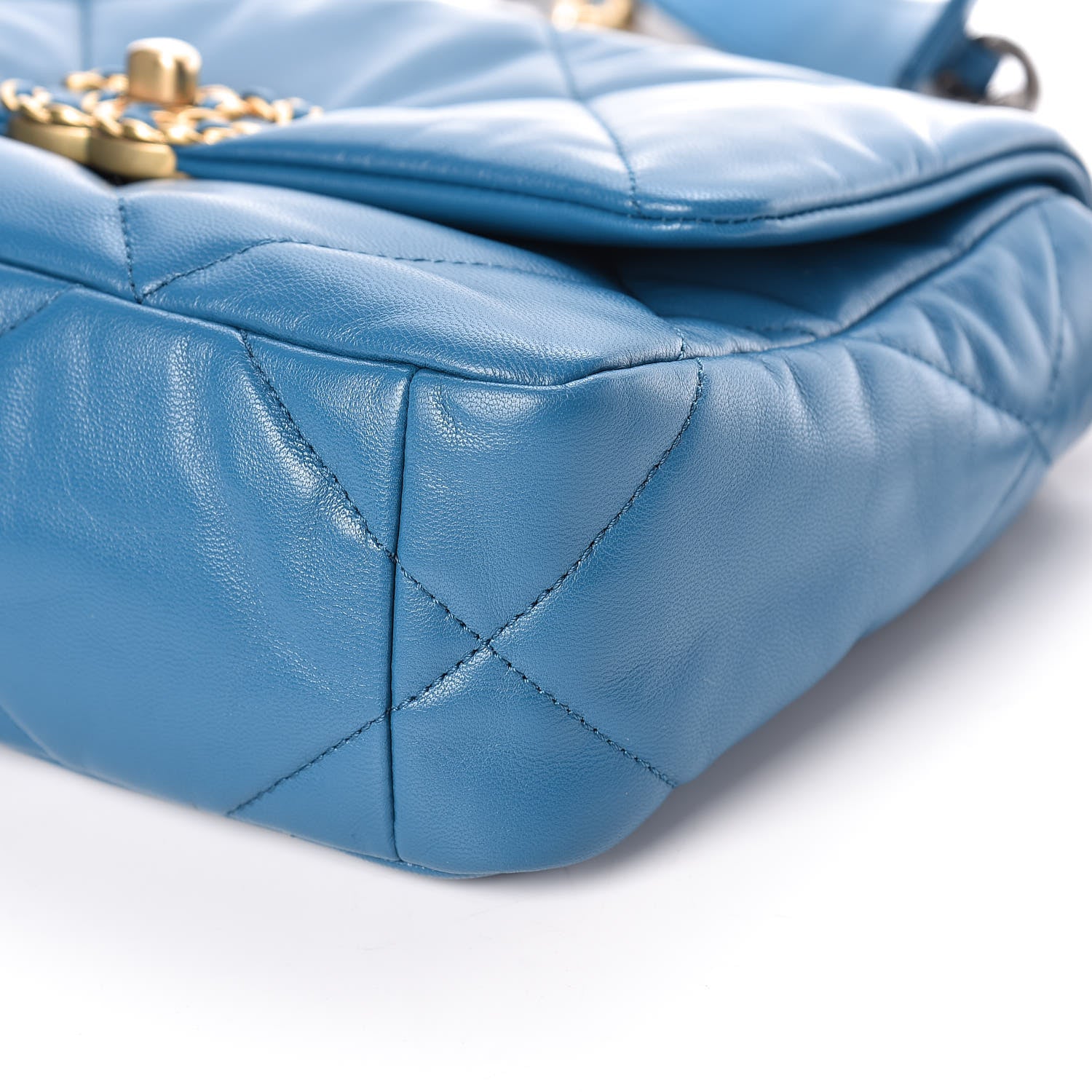 Chanel Goatskin Quilted Medium 19 Flap Turquoise 9 of 13