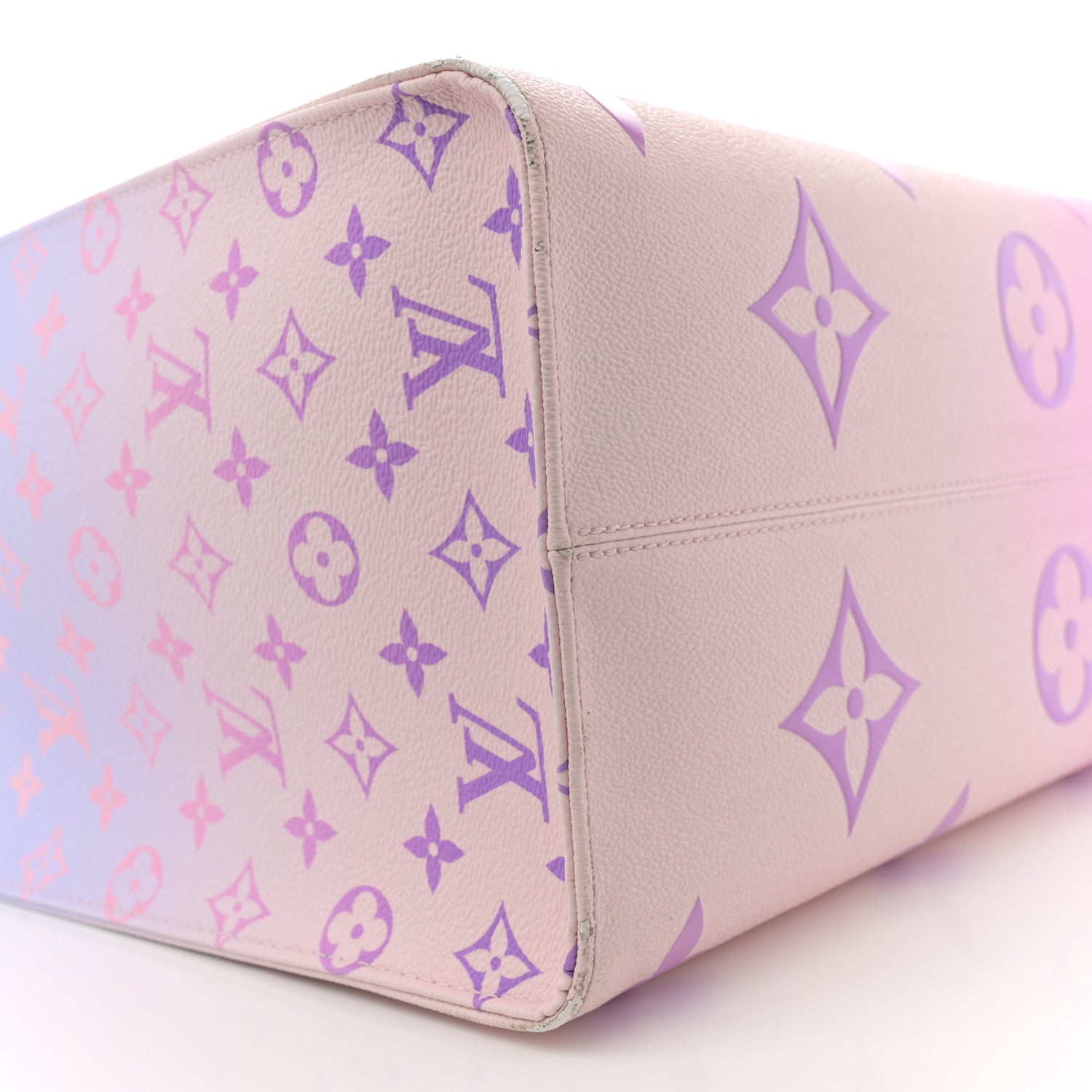 Louis Vuitton Monogram Giant Spring In The City Onthego GM Sunrise Pastel 8 of 13