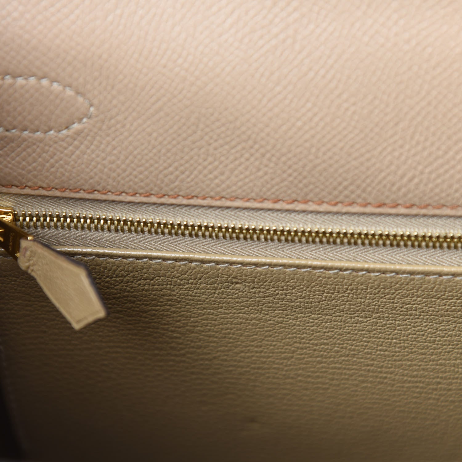 Hermes Epsom Bi-Color Horseshoe Kelly Sellier 28 Trench Gold 12 of 16