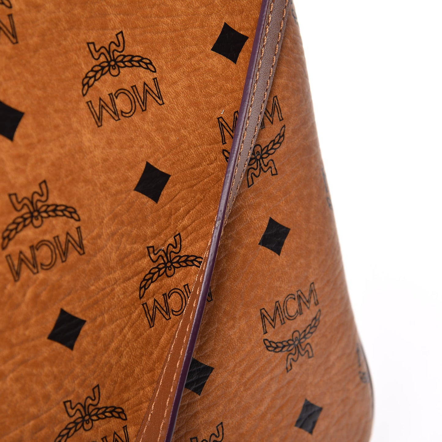 Visetos Medium Stark Wristlet Pouch Cognac