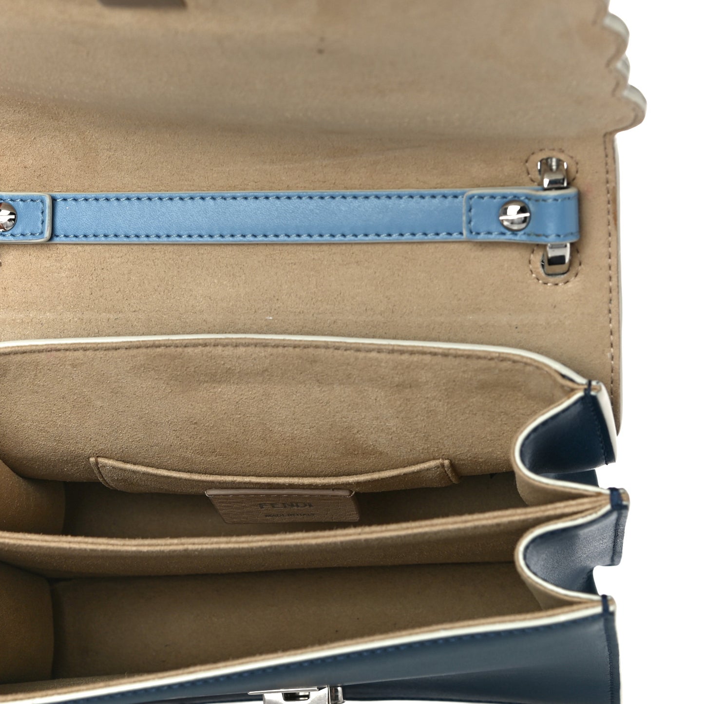 Vitello Liberty Pearl Scalloped Small Kan I Shoulder Bag Nebula Blu Scuro