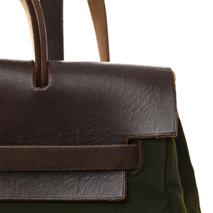 Hermes Toile Vache Calfskin Herbag 30 PM Backpack Kaki Ebene 14 of 16