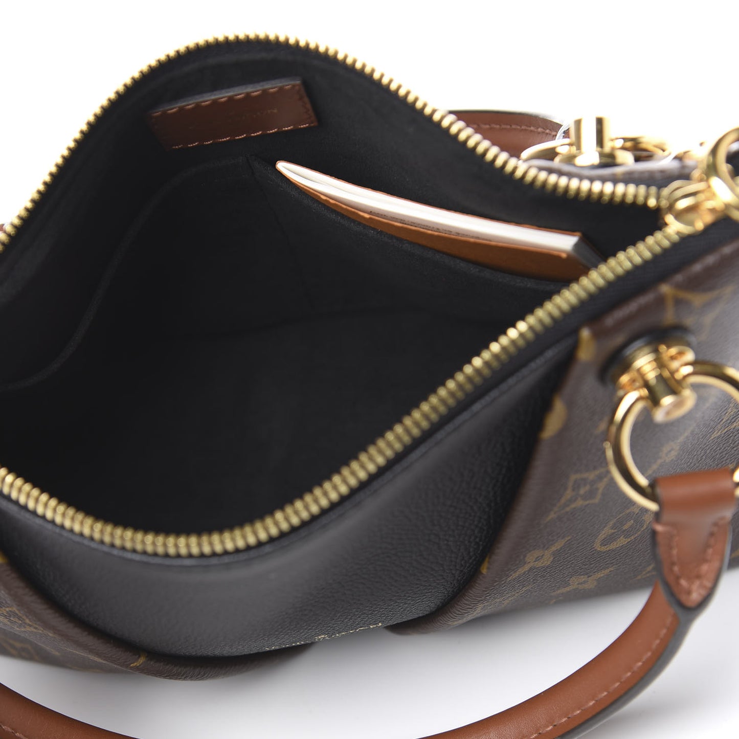 Monogram V Tote BB Black