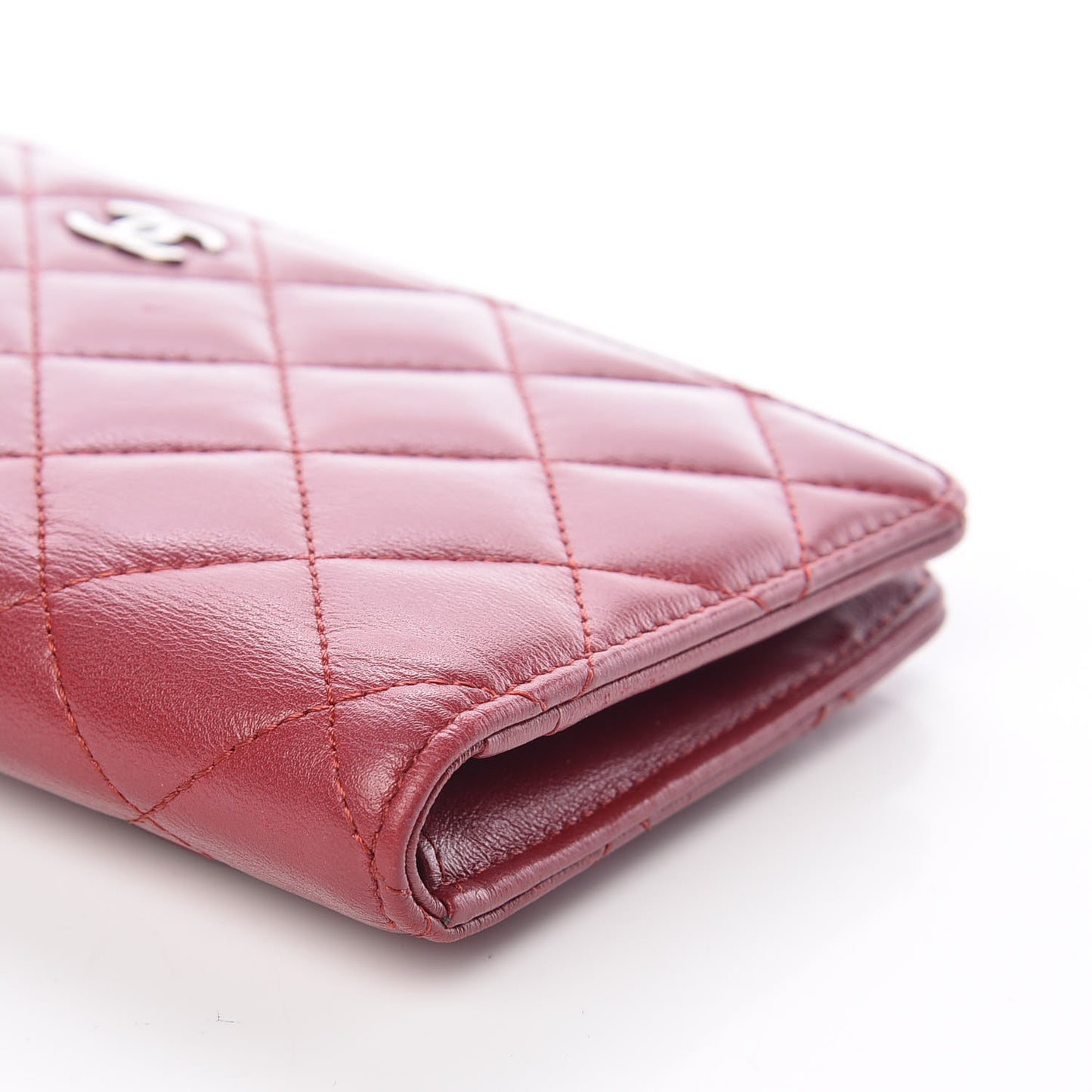Lambskin Quilted Yen Wallet Red