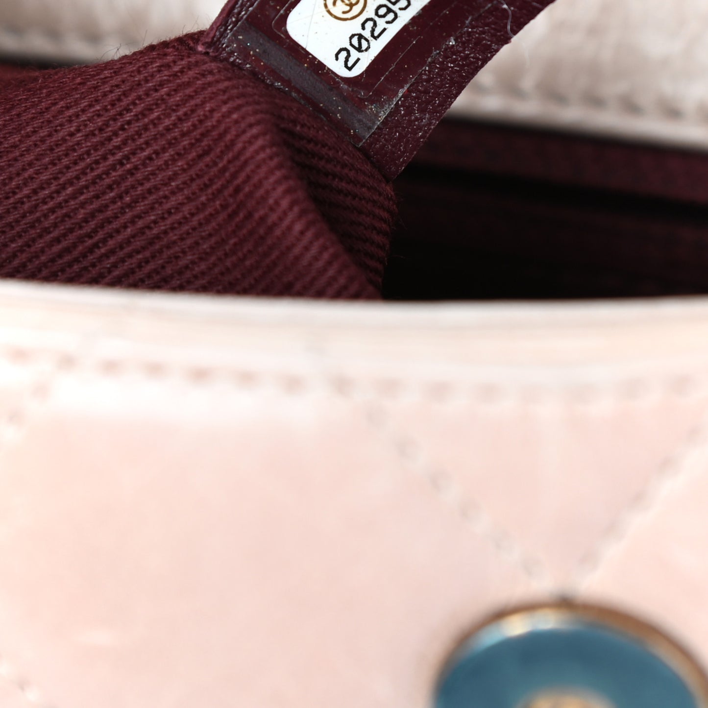 Glazed Calfskin Medium Perfect Edge Flap Light Pink