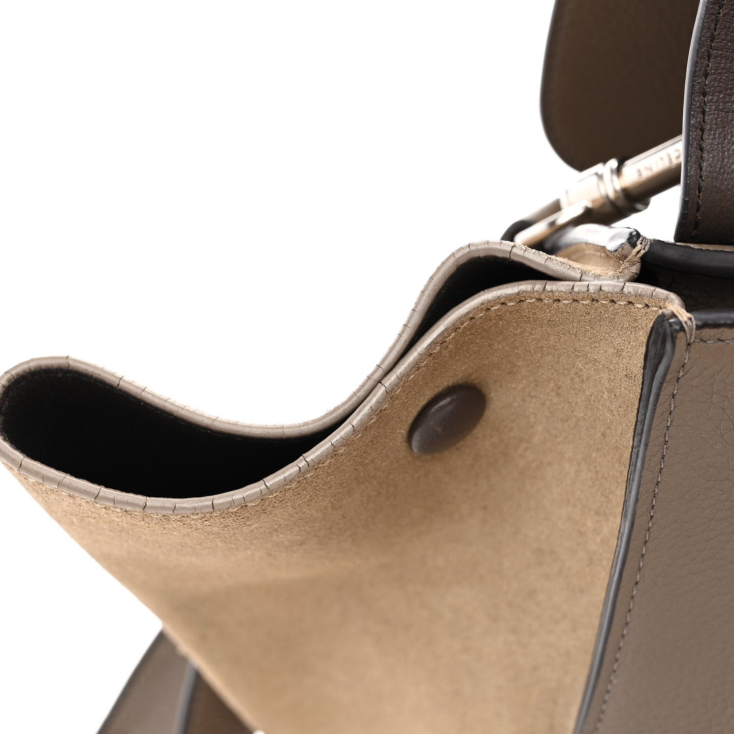 Drummed Calfskin Suede Medium Trapeze Souris
