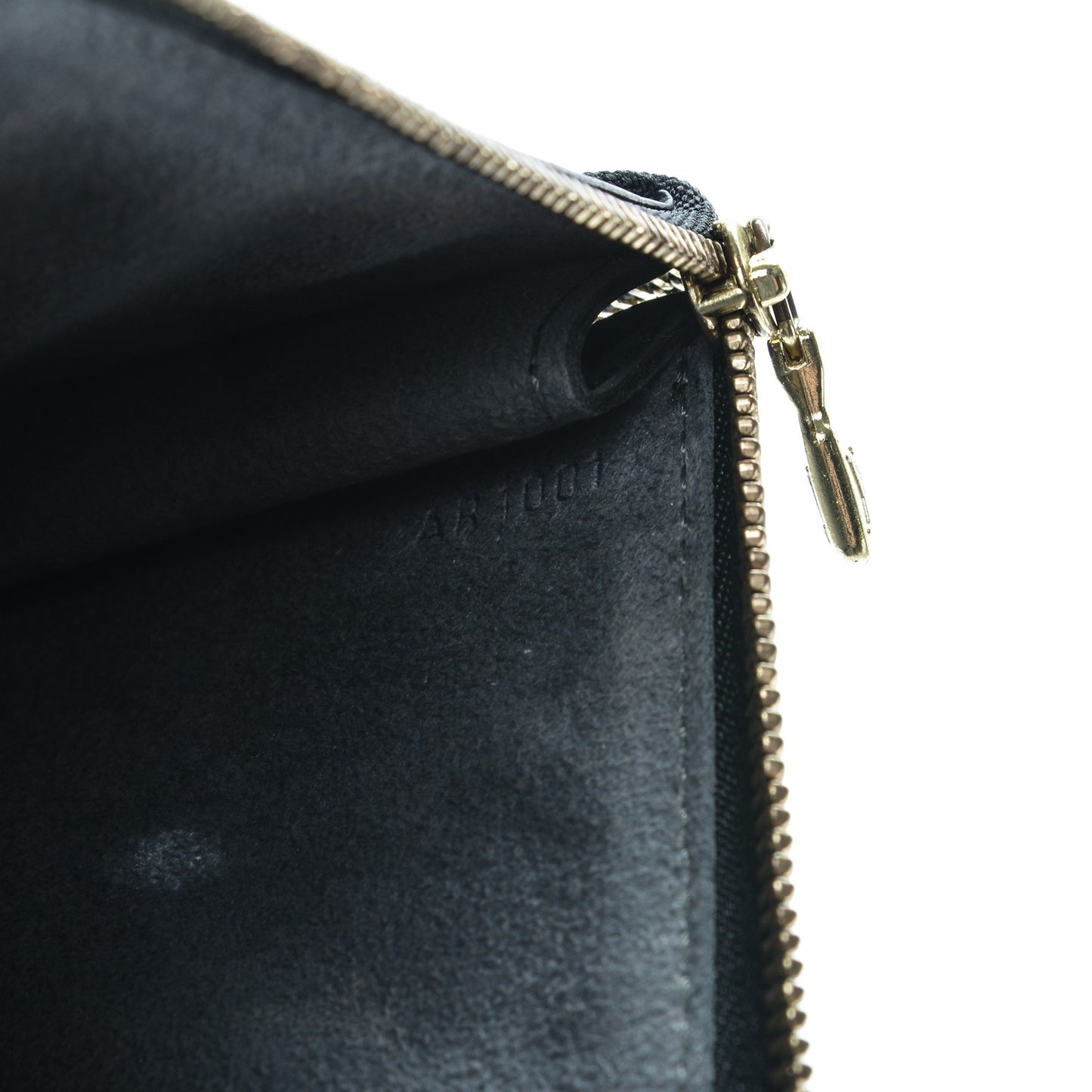 Epi Pochette Accessories 24 Black