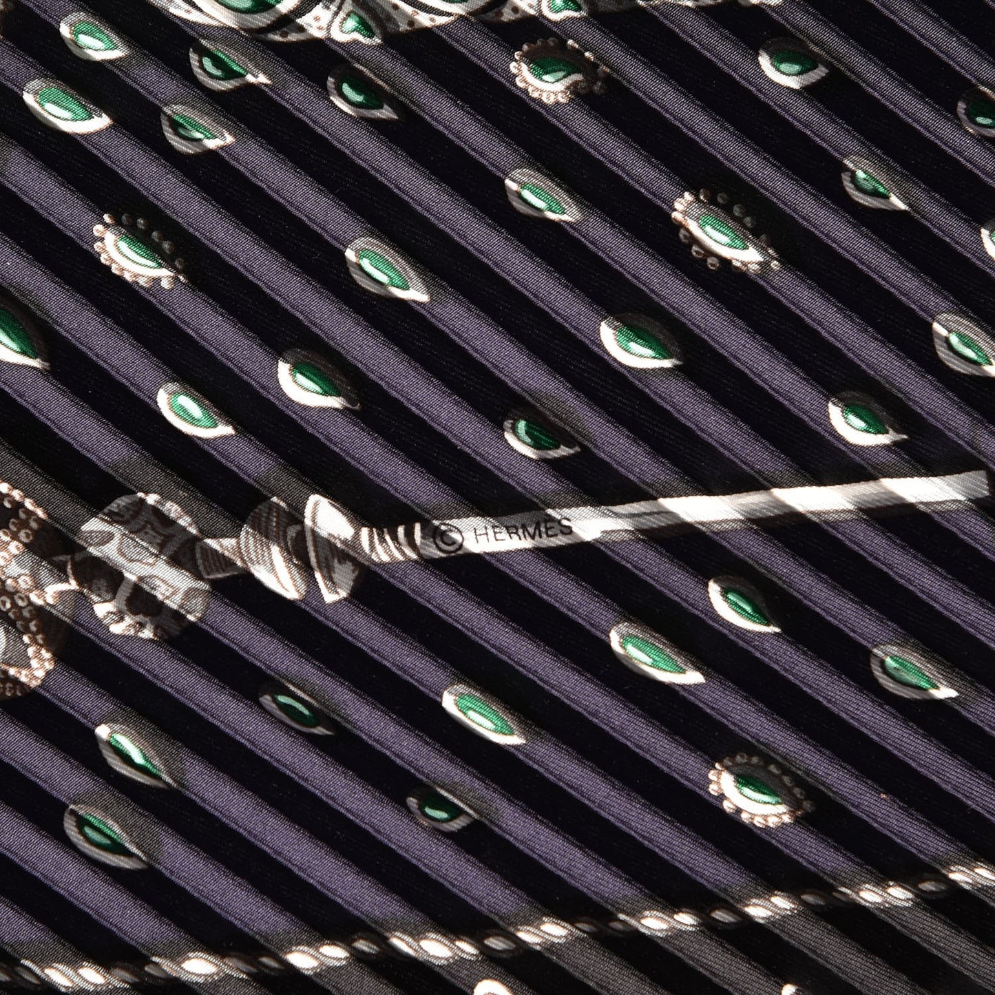 Silk Plisse Tresors Retrouves Scarf 90