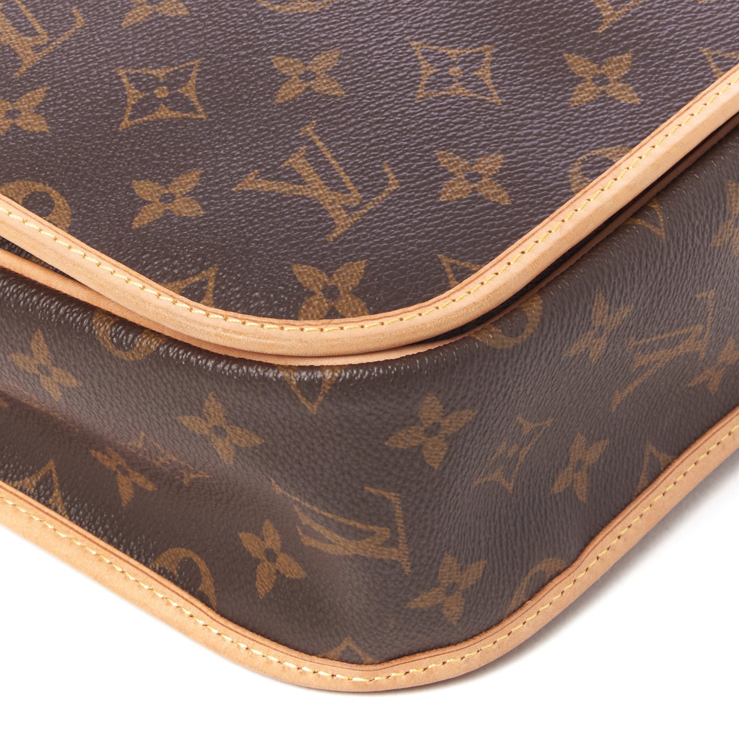 Monogram Bosphore PM Messenger