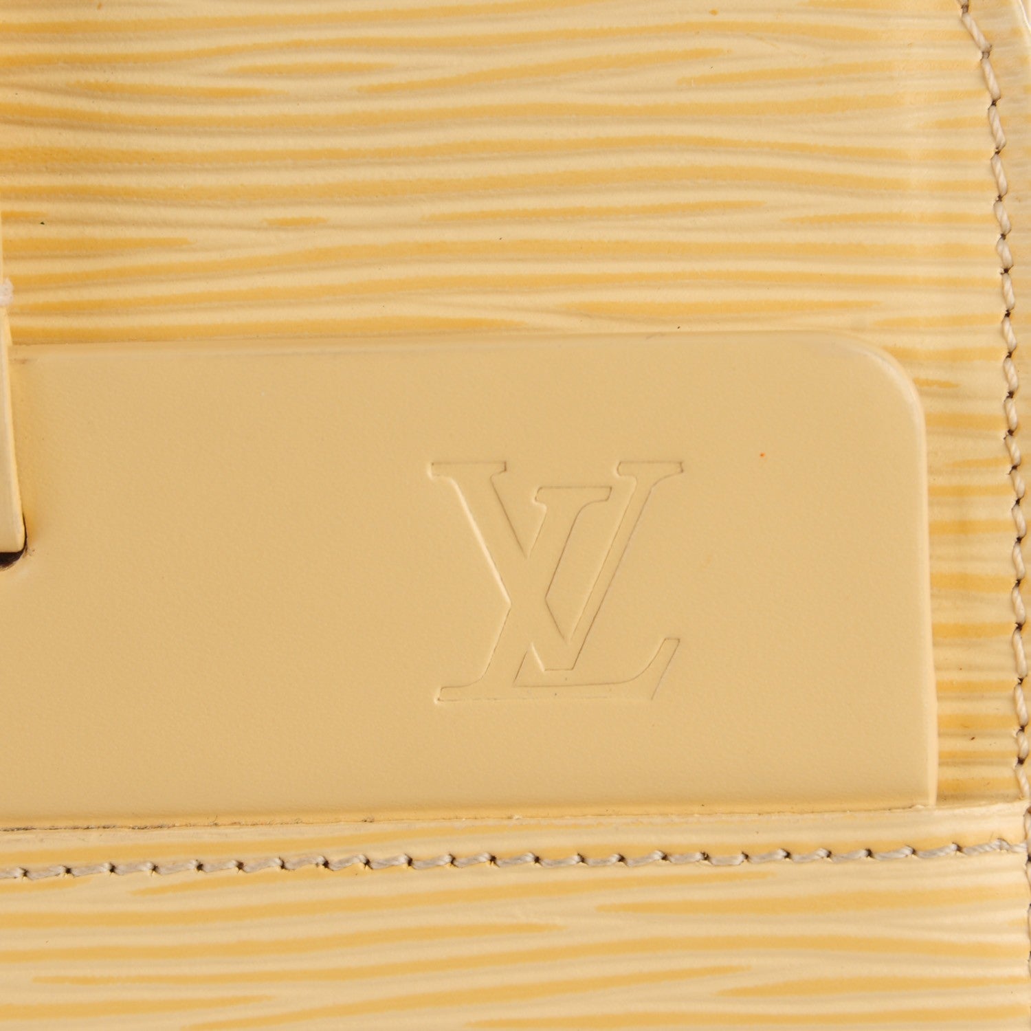 Louis Vuitton Epi Croisette PM Vanilla 8 of 9