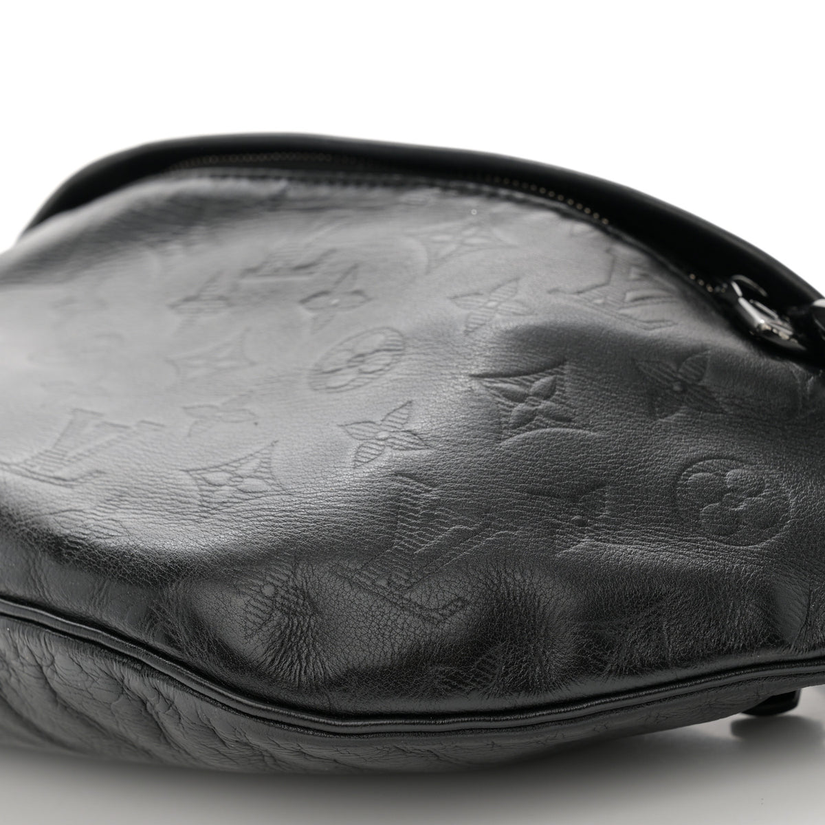 Louis Vuitton Calfskin Monogram Shadow Discovery Bumbag Black 10 of 12
