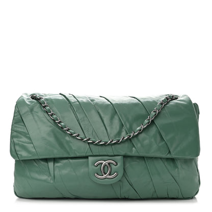 Chanel Glazed Calfskin Twisted Maxi Flap Green 1 of 9