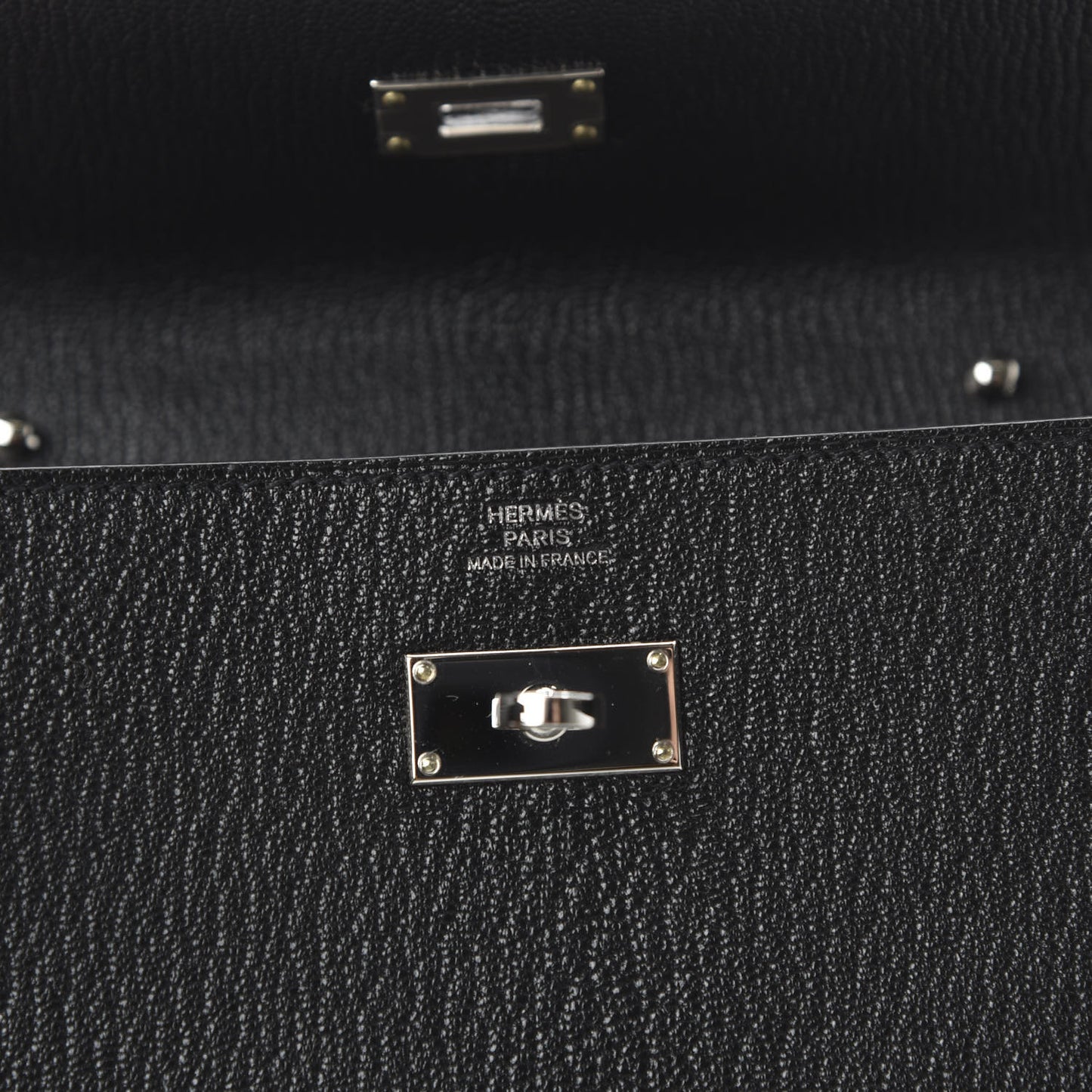 Chevre Mysore Kelly Wallet To Go Black