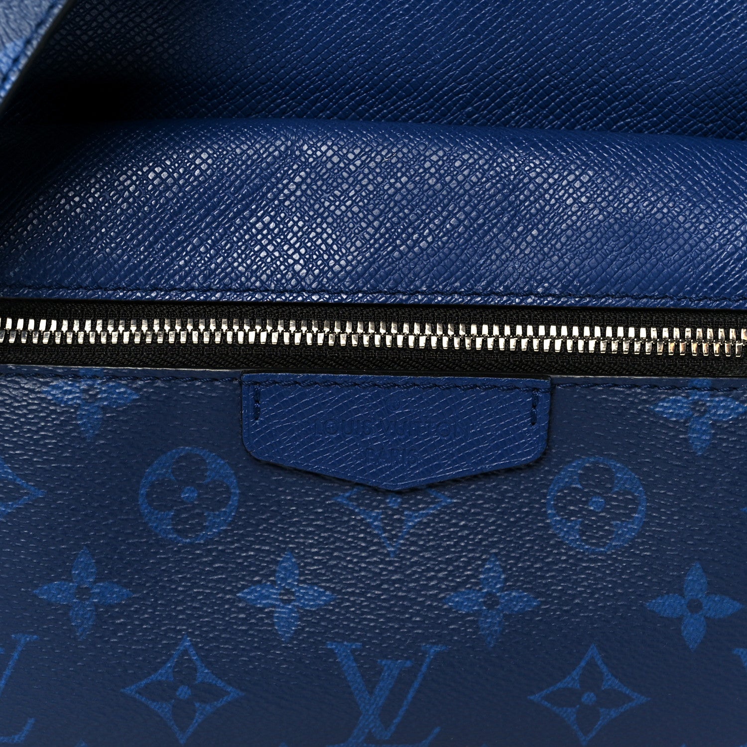 Louis Vuitton Taigarama Outdoor Messenger Cobalt 7 of 9