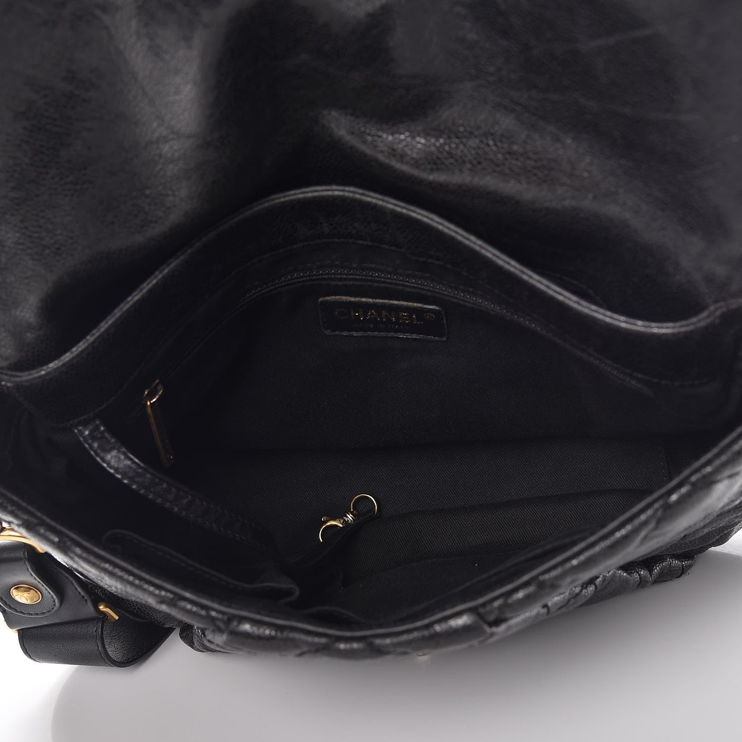 Chanel Crumpled Grained Calfskin Medium Coco Pleats Messenger Flap Black 5 of 9