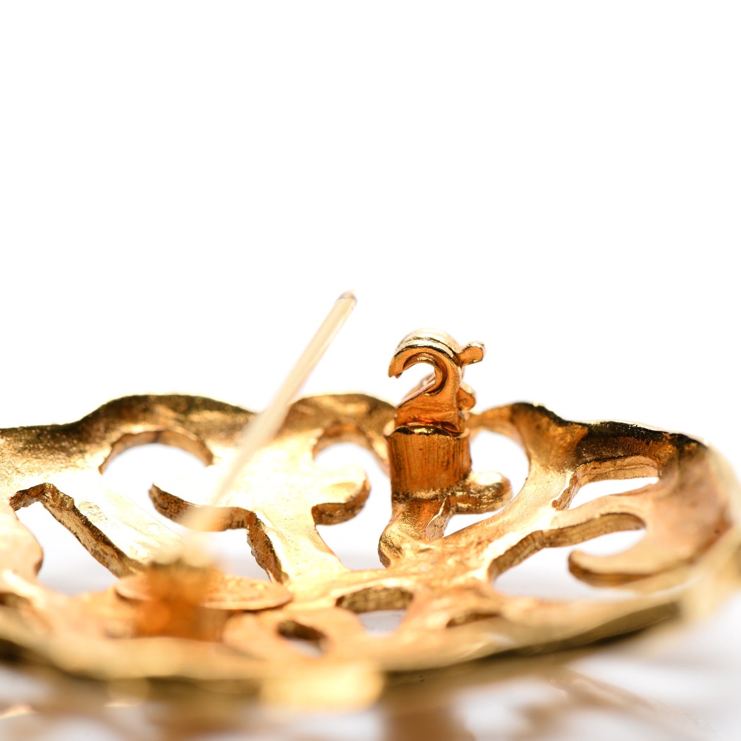 CC Brooch Gold