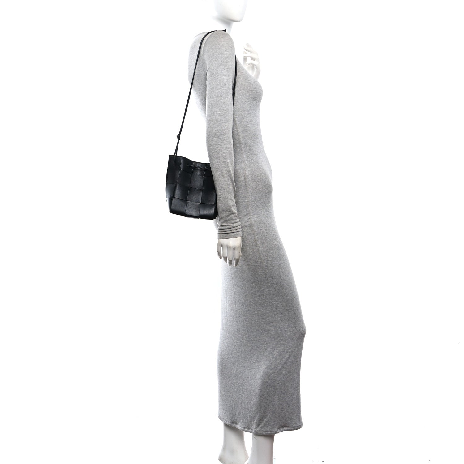 Bottega Veneta Nappa Maxi Intrecciato Cassette Bucket Bag Black 2 of 9