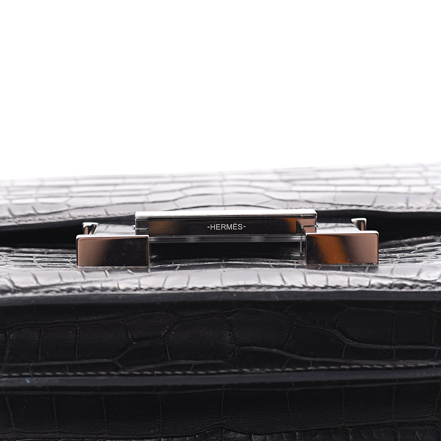 Matte Alligator Constance 24 Graphite