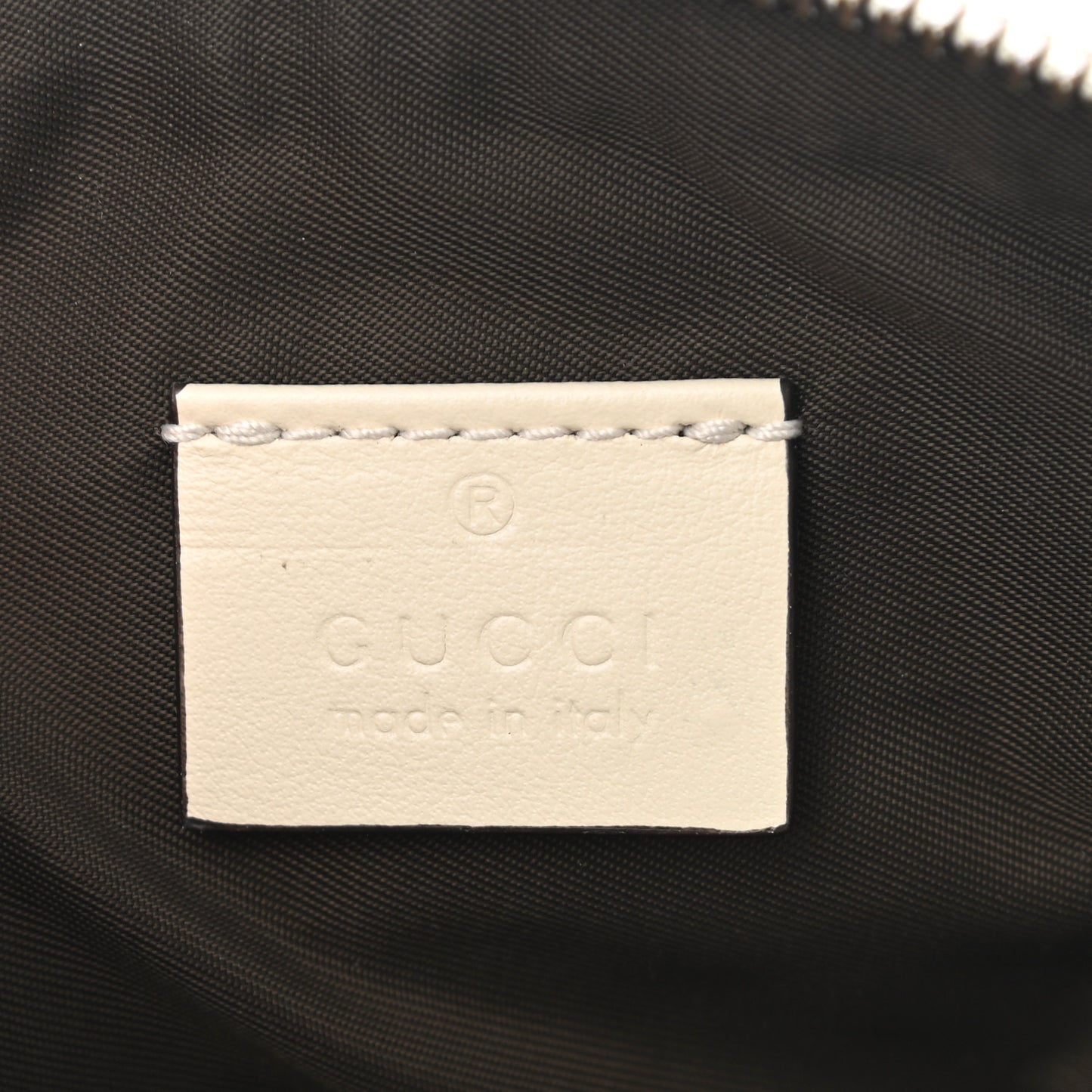 Calfskin Matelasse GG Marmont Pouch Cosmetic Case White
