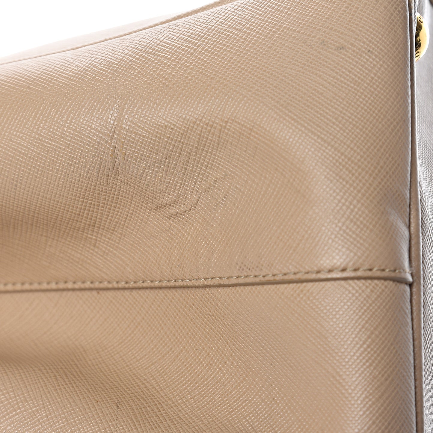 Saffiano Lux Large Tote Sabbia