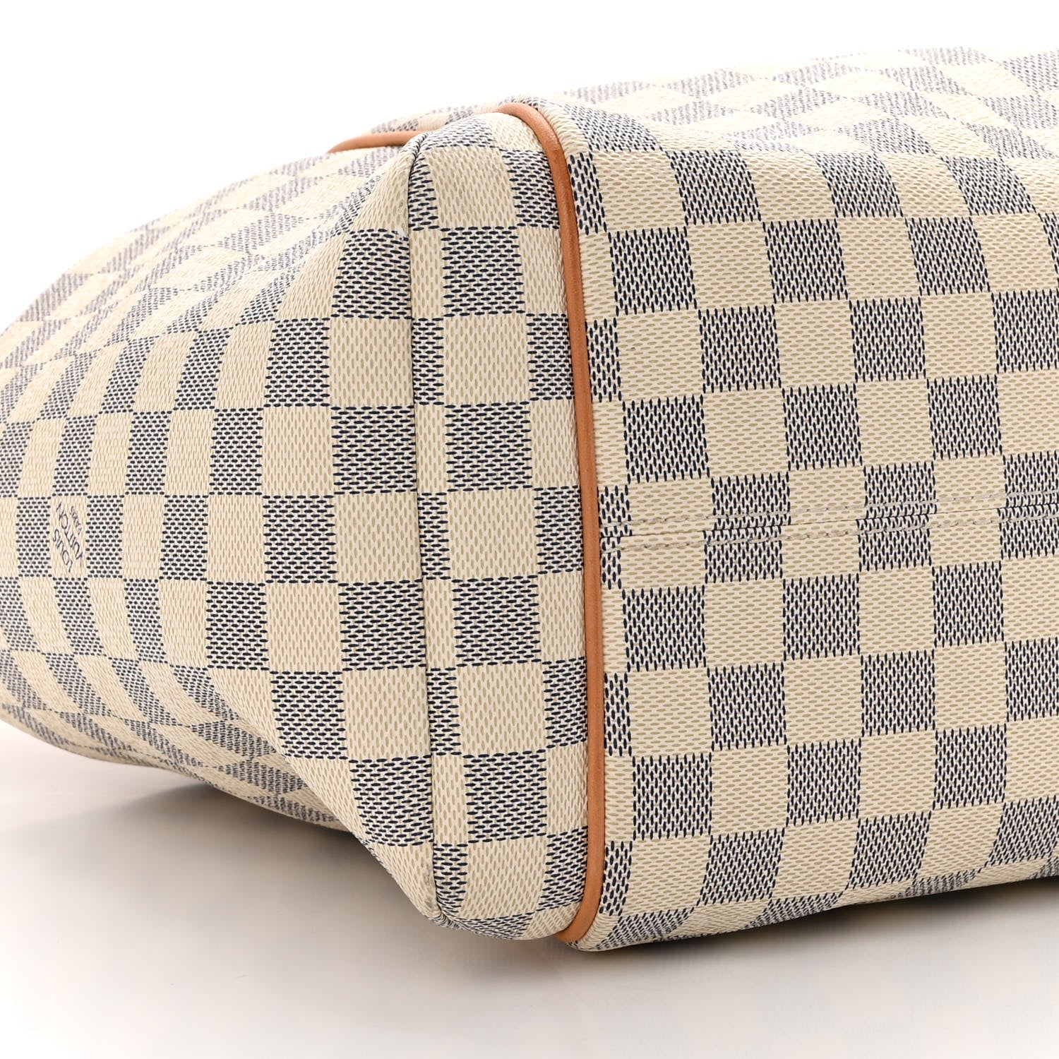 Louis Vuitton Damier Azur Totally MM 9 of 13