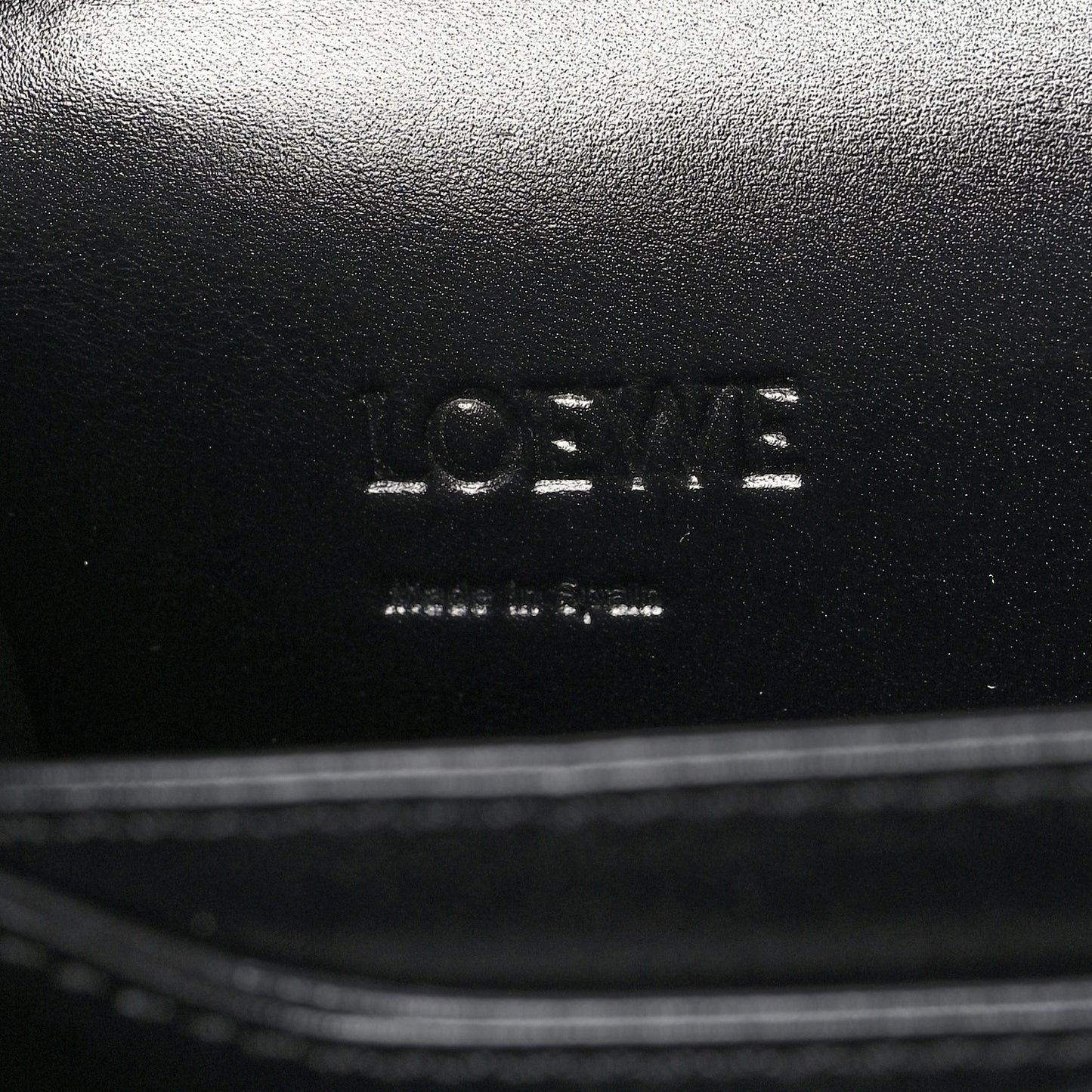 Calfskin Medium Barcelona Shoulder Bag Black