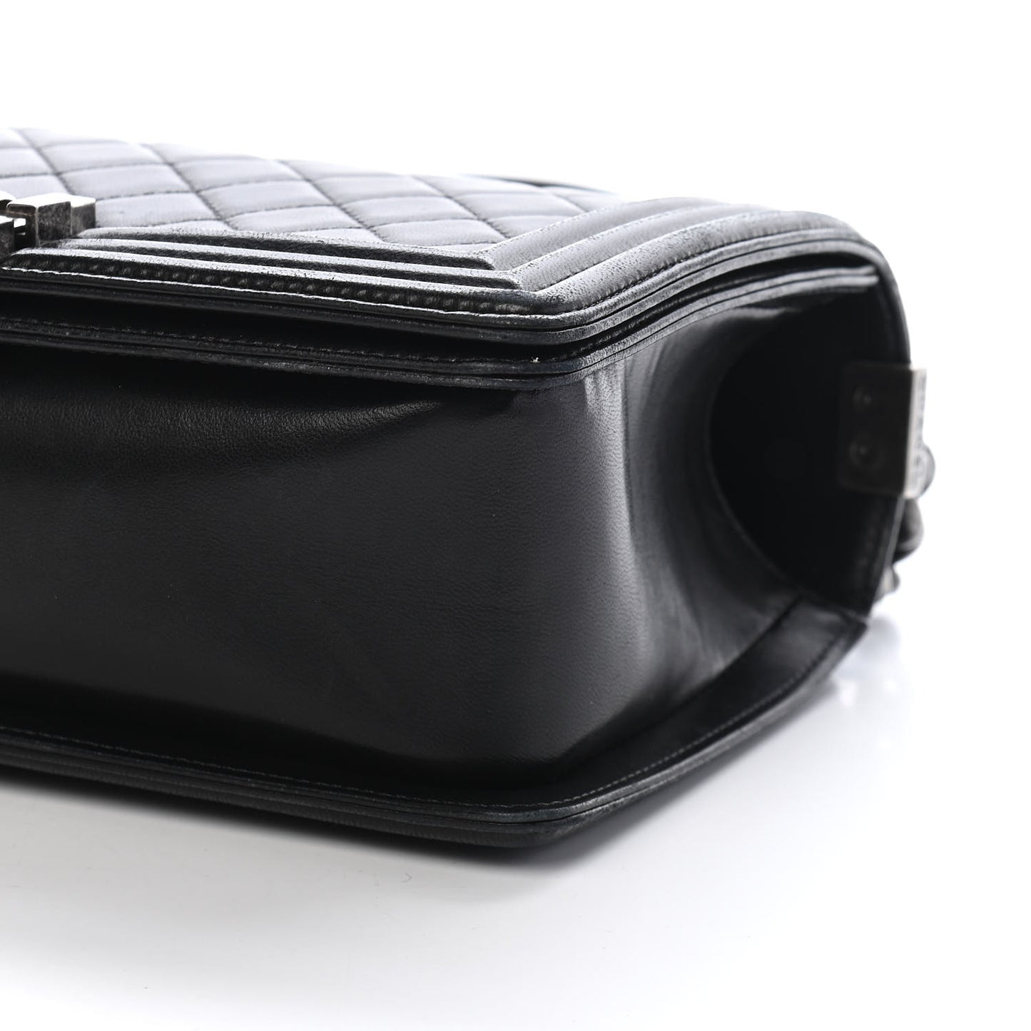 Lambskin Quilted Medium Boy Flap Black