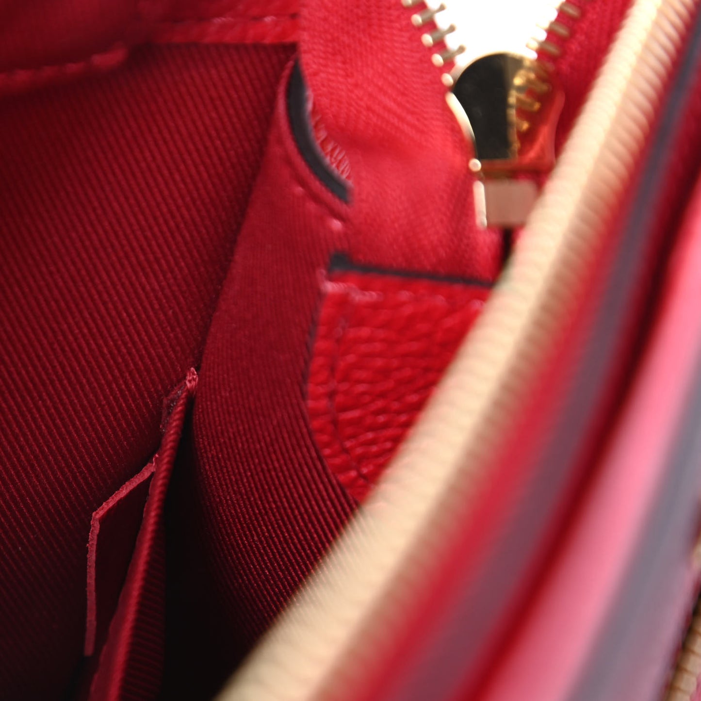 Empreinte Sully PM Scarlet