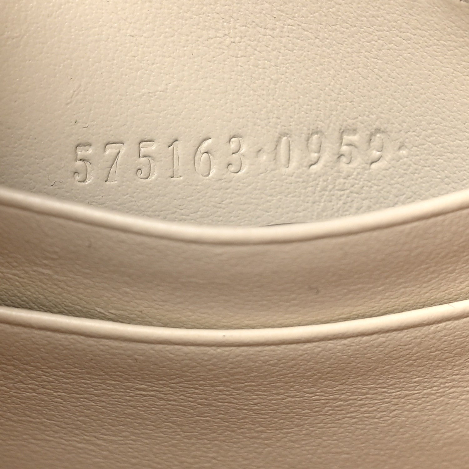 Gucci Calfskin Matelasse Mini GG Marmont 2.0 Bucket Bag White 6 of 11