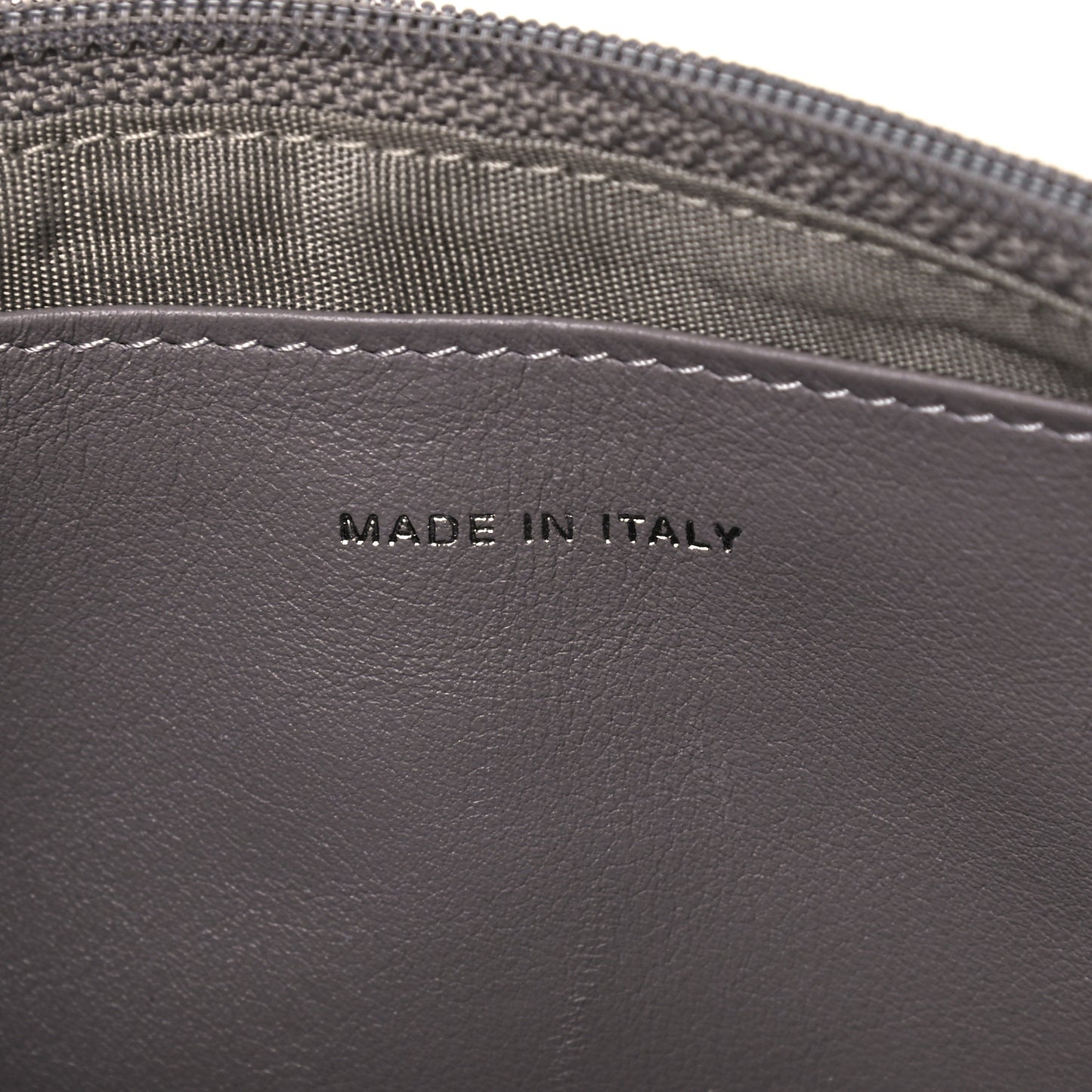 Caviar Half Moon Wallet On Chain WOC Light Grey