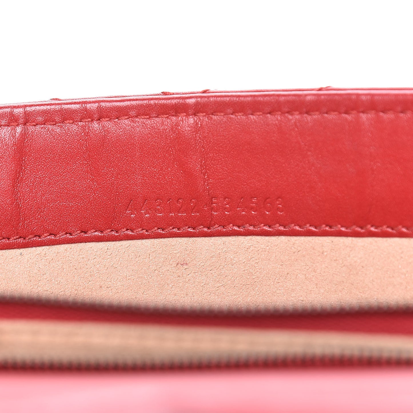 Calfskin Matelasse Mini GG Marmont Chain Wallet Hibiscus Red