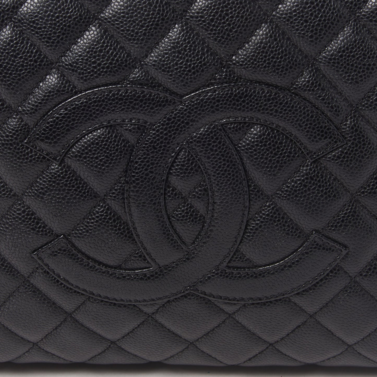 Caviar Quilted Grand Shopping Tote GST Black