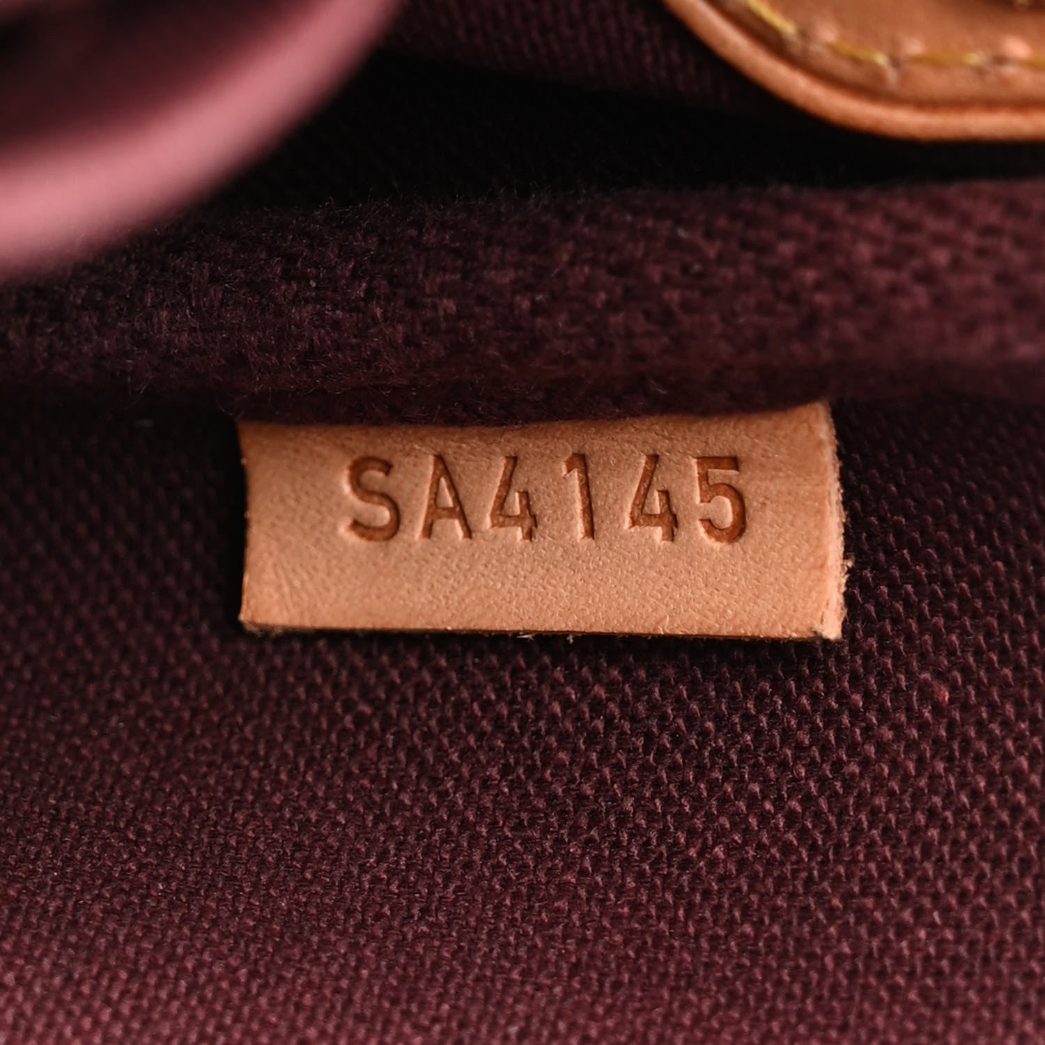 Louis Vuitton Monogram Favorite PM 7 of 9