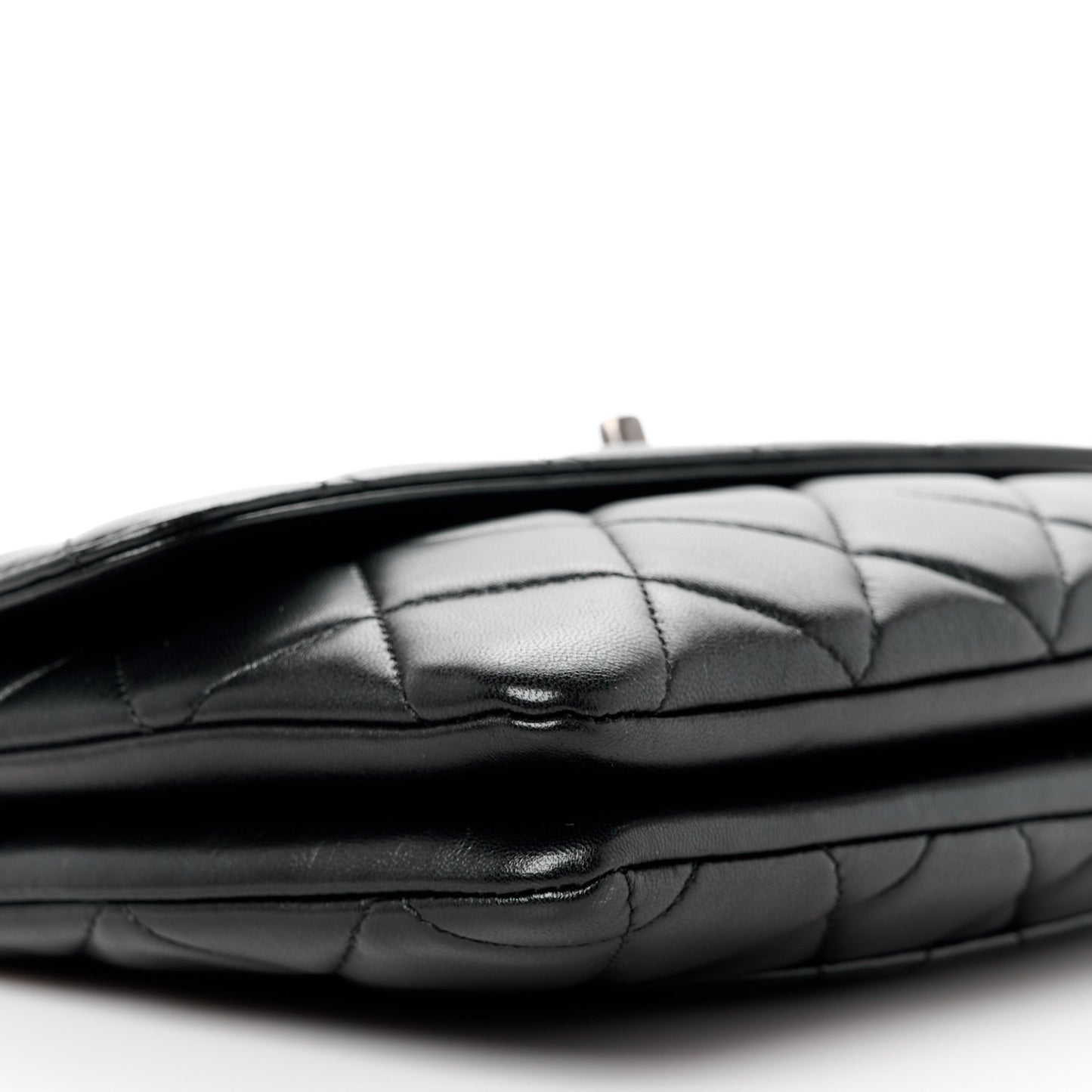 Lambskin Quilted Medium Trendy CC Flap Black