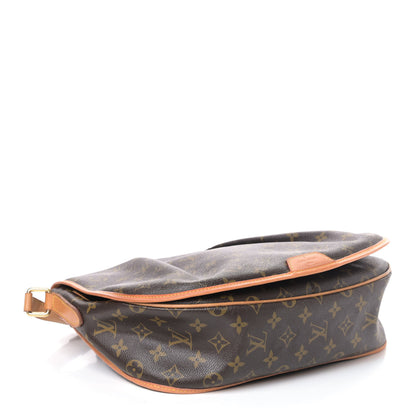 Louis Vuitton Monogram Menilmontant MM 3 of 4