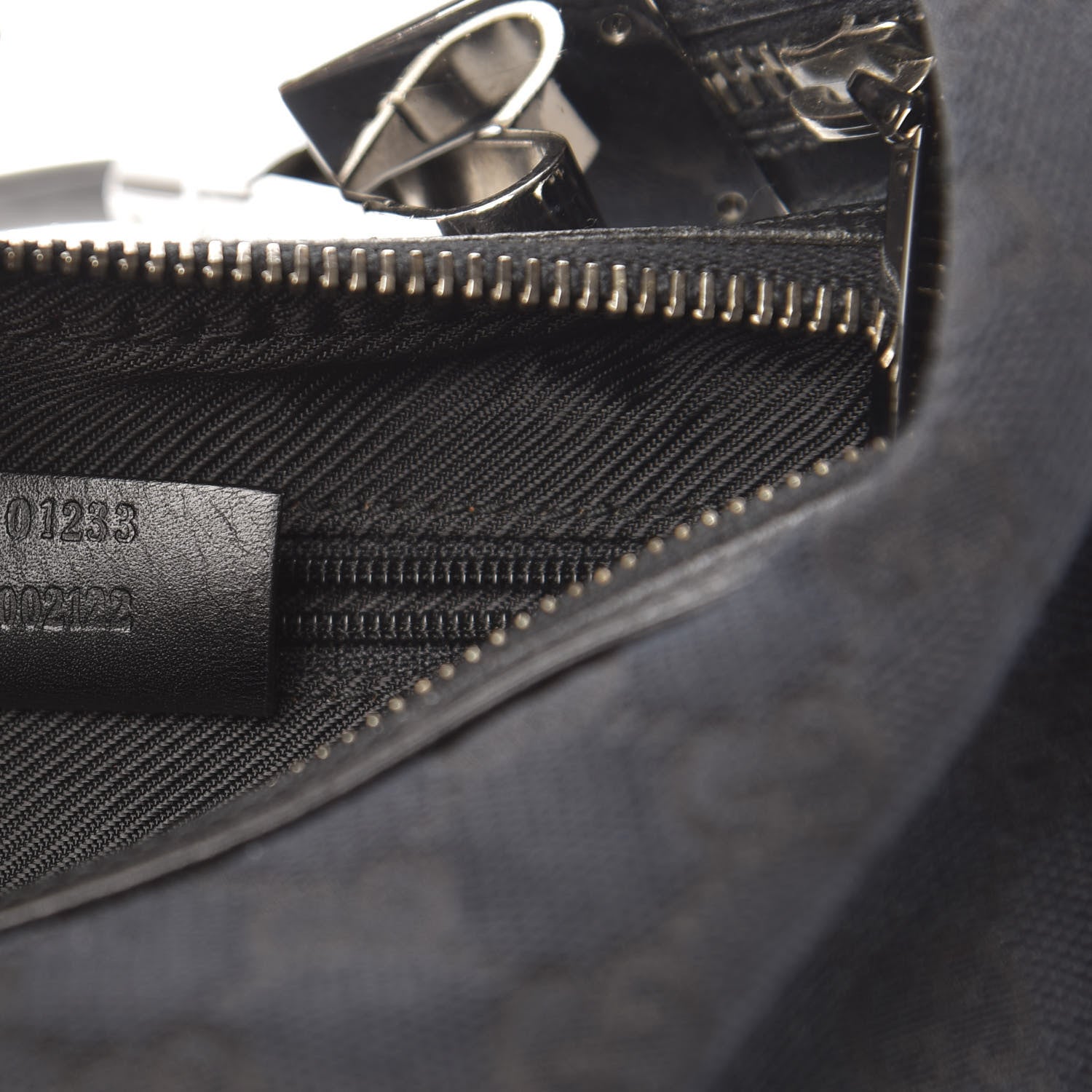 Gucci Monogram GG Small Clasp Hobo Black 7 of 13