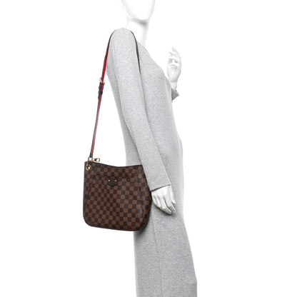 Louis Vuitton Damier Ebene South Bank Besace 2 of 15