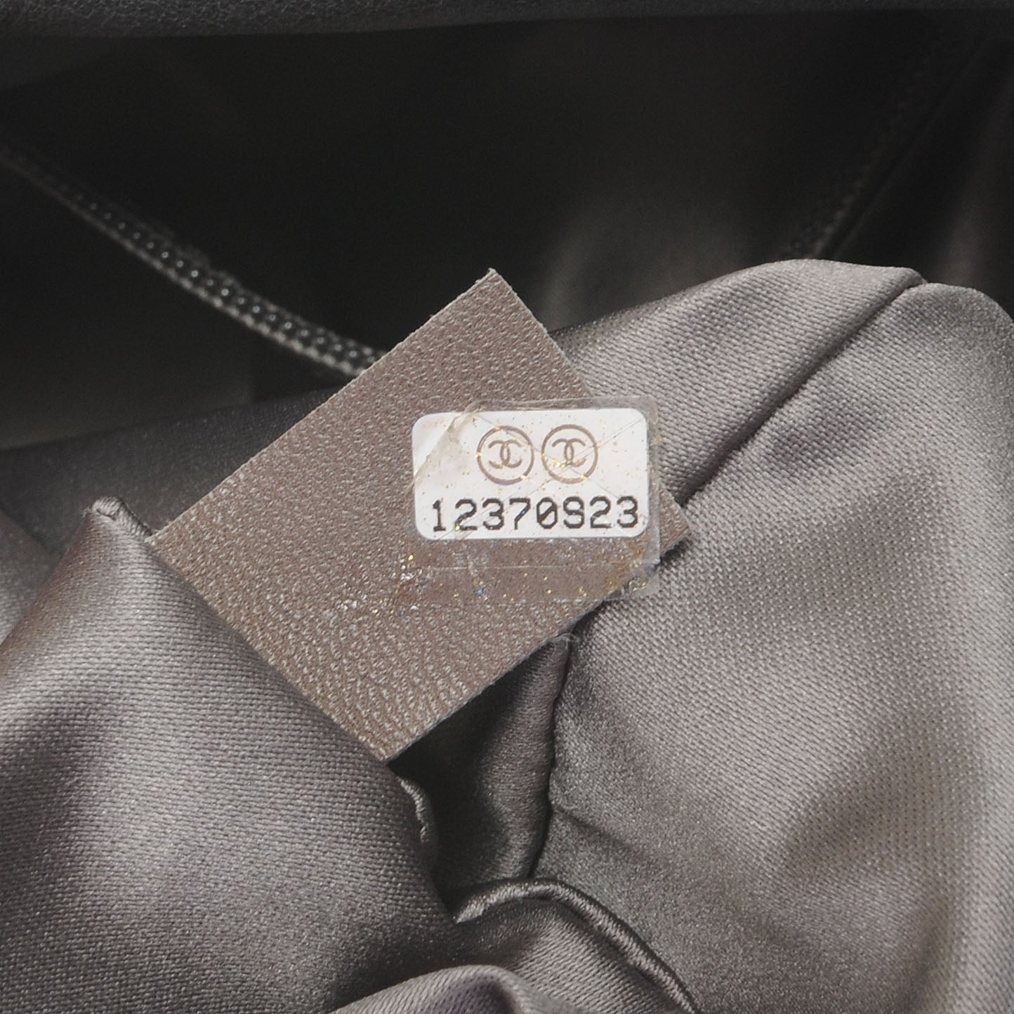 Chanel Leather Bubble Quilt Hobo Grey 6 of 9