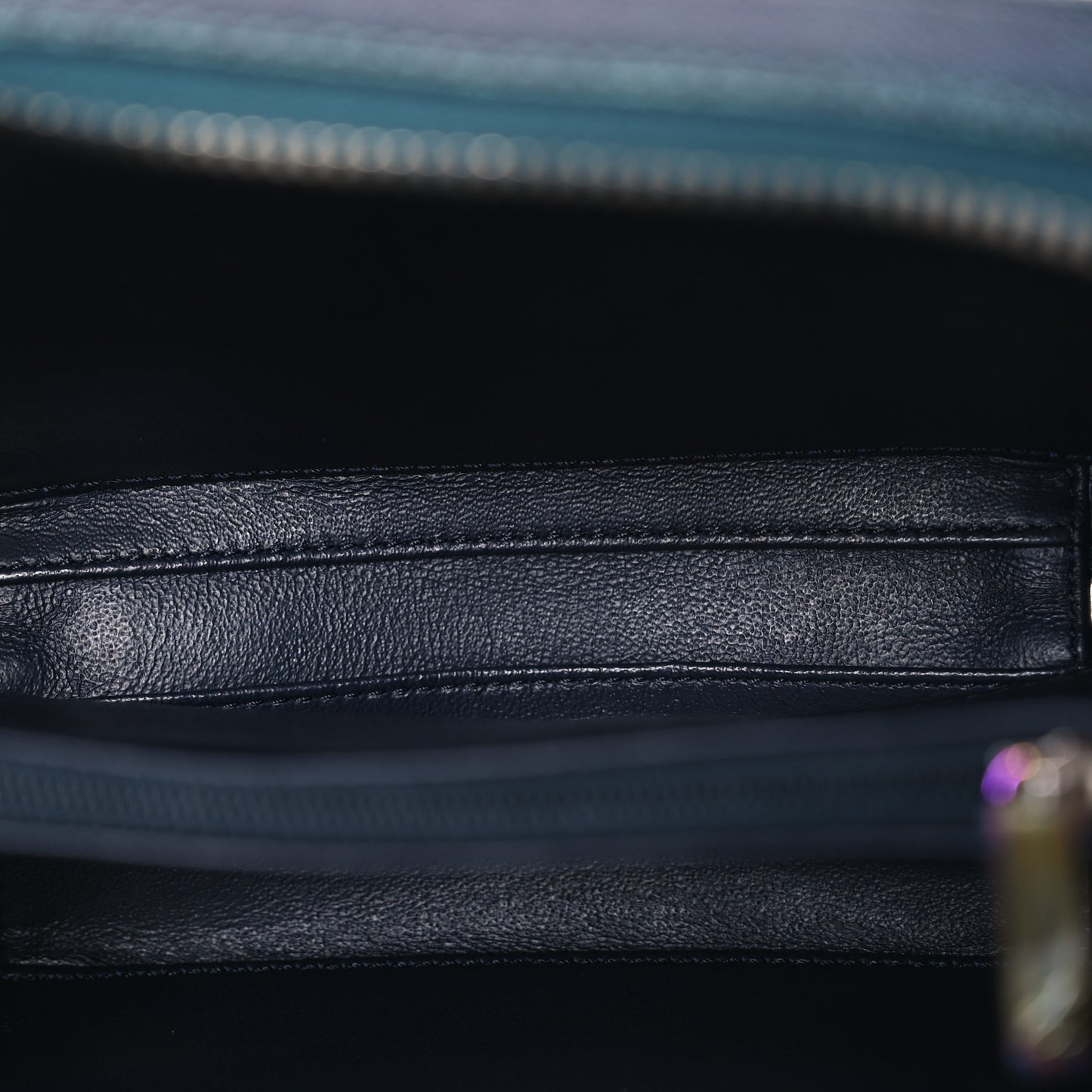 Iridescent Caviar Quilted Medium CC Filigree Vanity Case Dark Turquoise