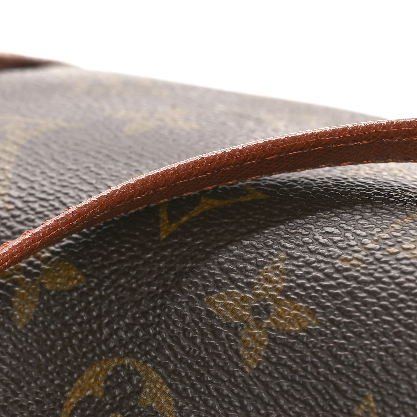 Monogram Papillon 26