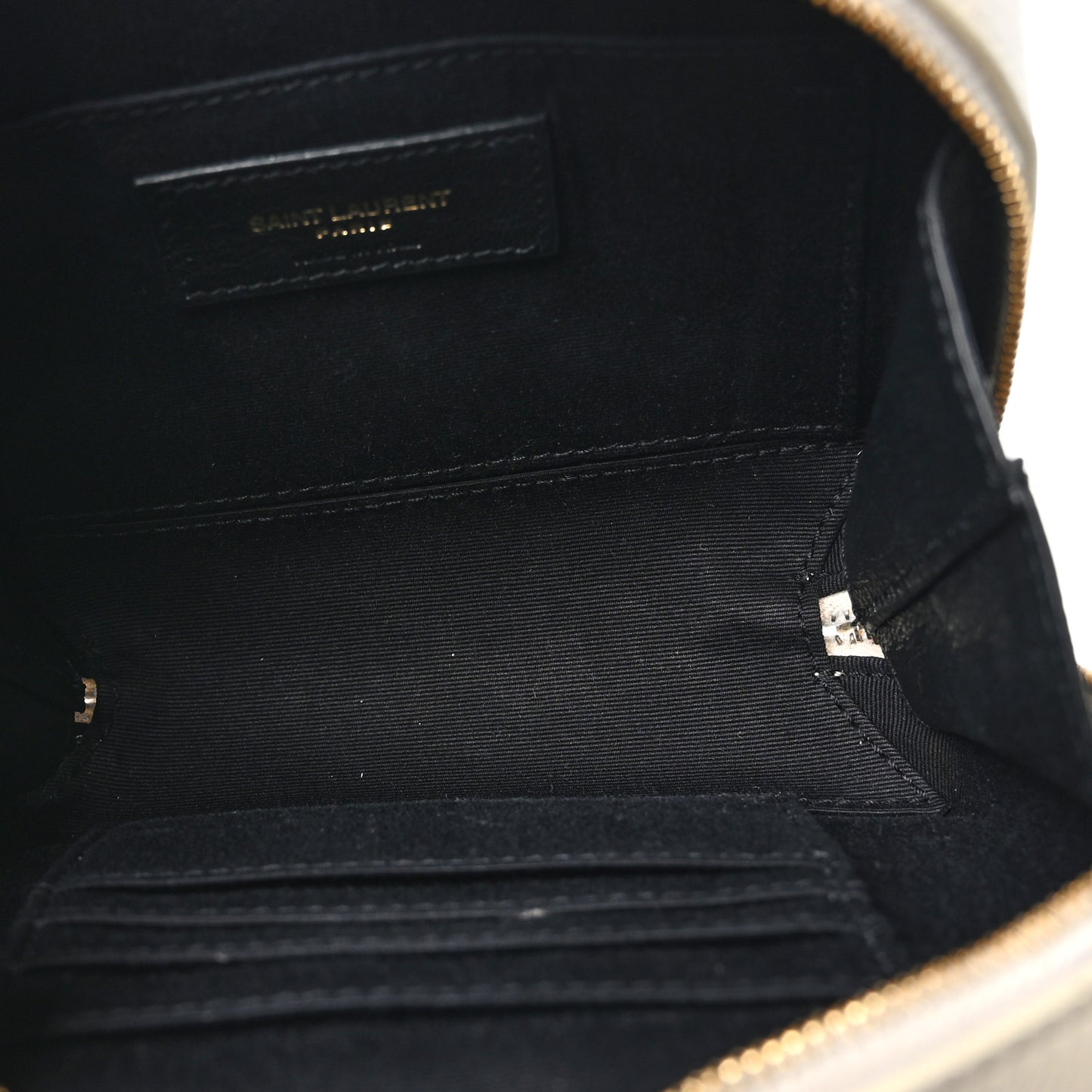 Lambskin Matelasse Monogram Vicky Camera Bag Crema Soft