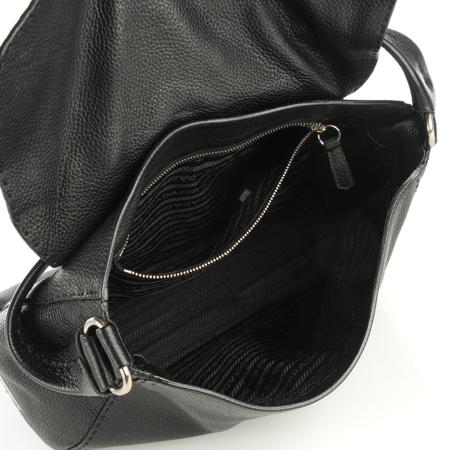 Vitello Daino Shoulder Bag Nero Black