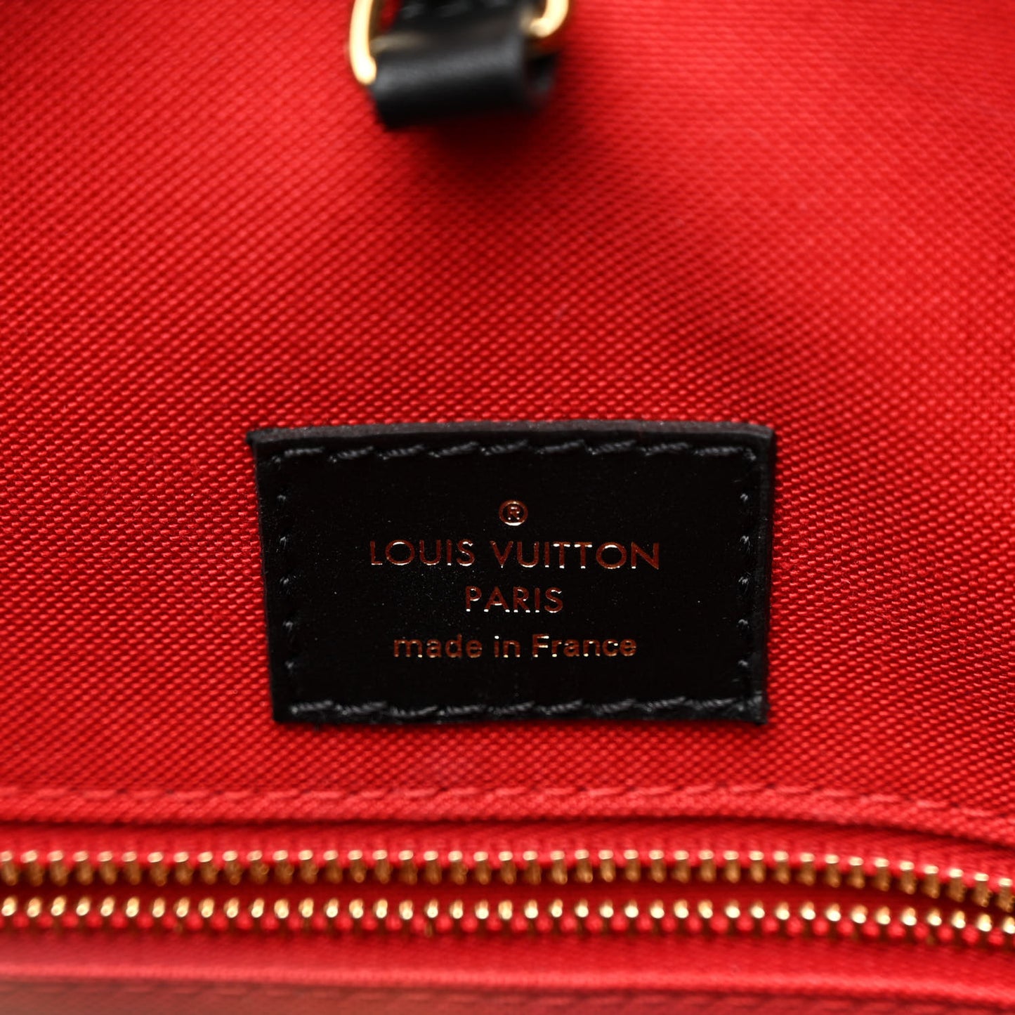 Reverse Monogram Giant Onthego MM
