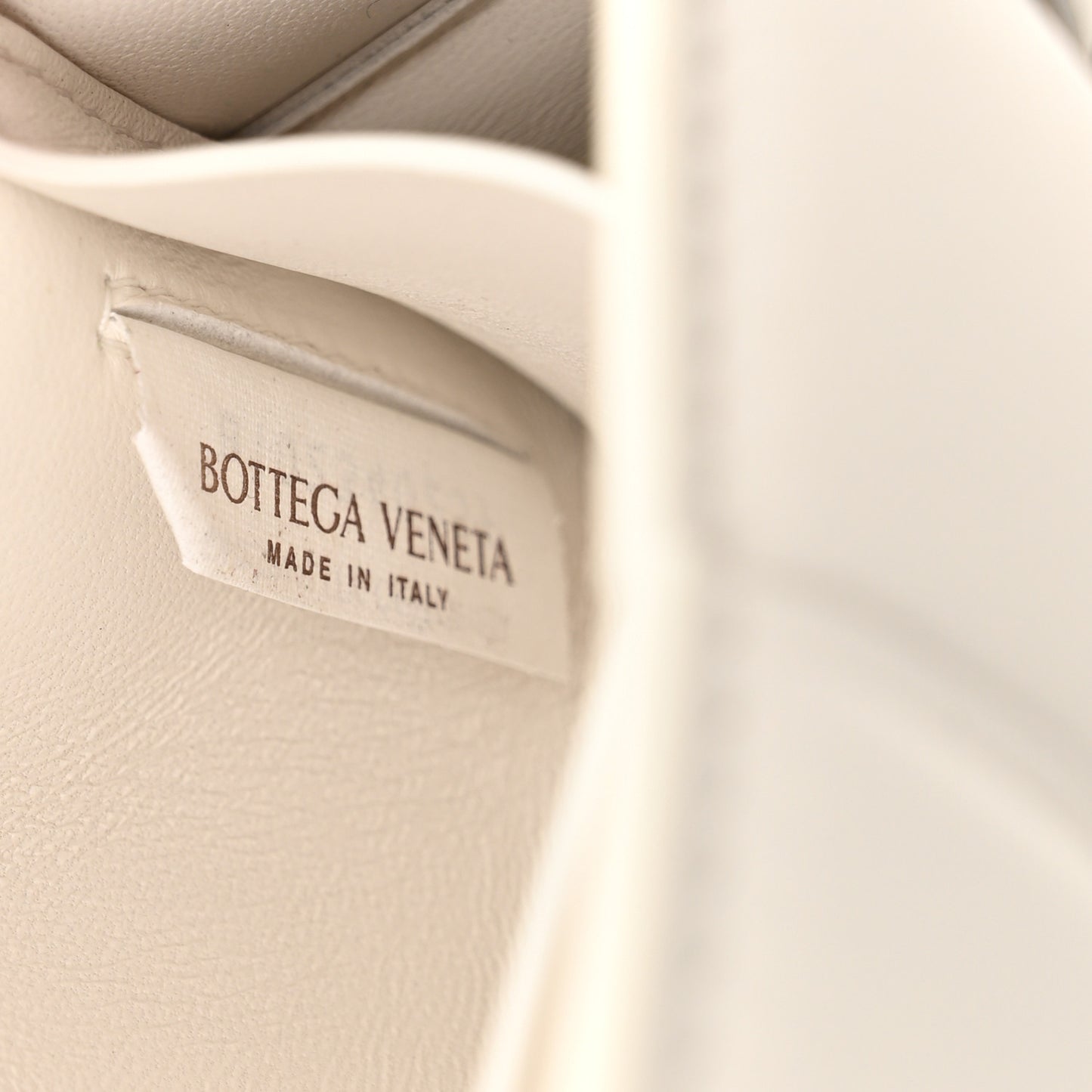 Nappa Maxi Intrecciato Padded The Belt Cassette Bag Chalk